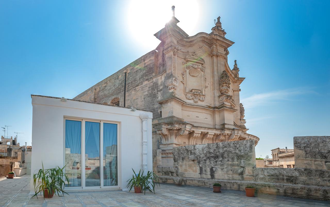 Dimora Dell'Artista Bed & Breakfast Лече Екстериор снимка