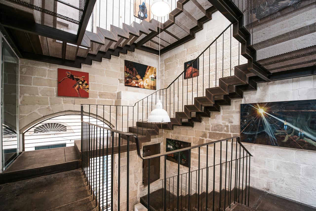 Dimora Dell'Artista Bed & Breakfast Лече Екстериор снимка