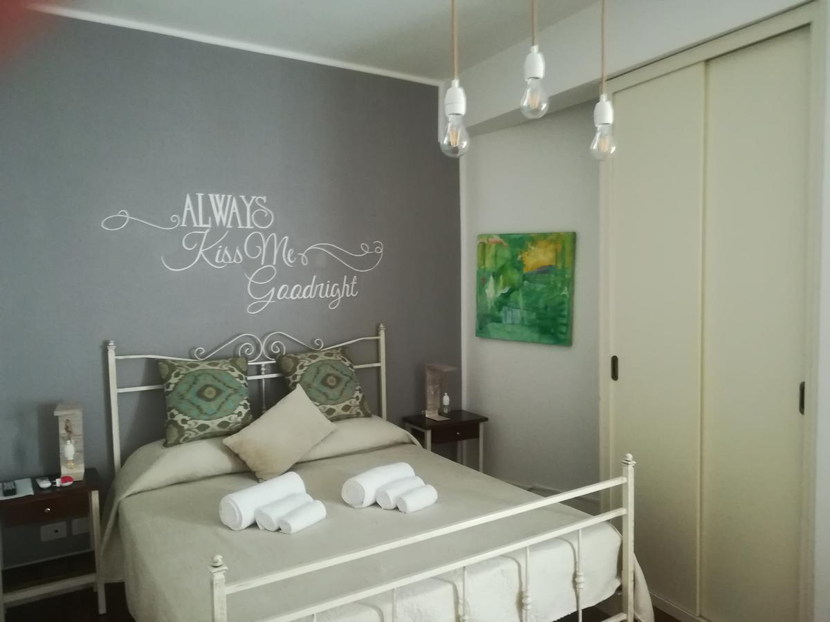 Dimora Dell'Artista Bed & Breakfast Лече Екстериор снимка